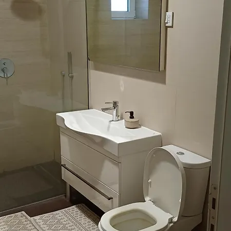 Lp Διαμέρισμα *